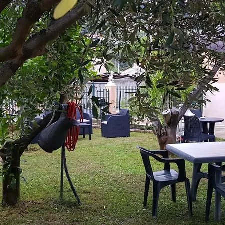 Guest house Affittacamere Bibi A...mare *